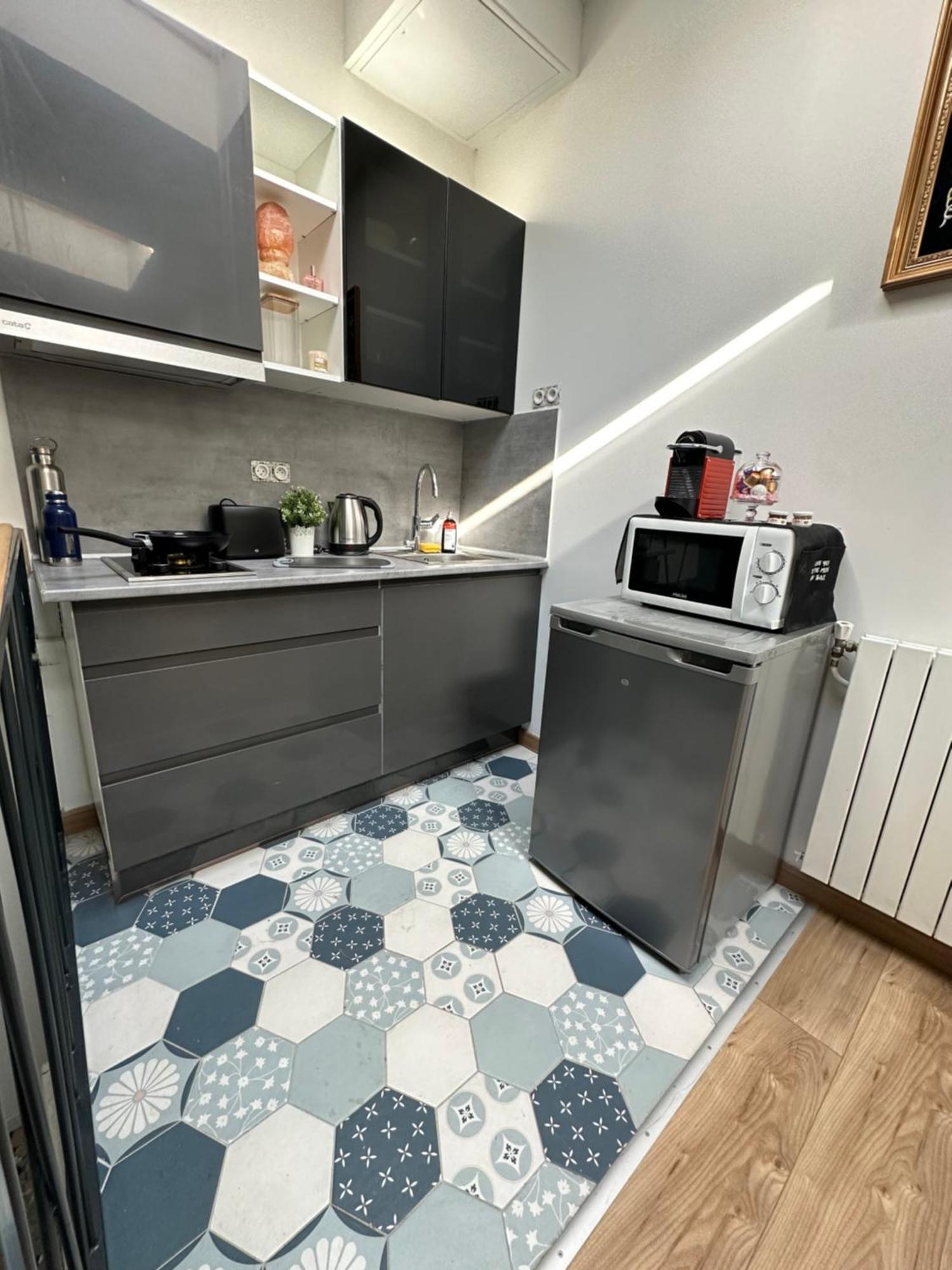 Cozy Proche Paris/cdg Homestay Le Blanc-Mesnil